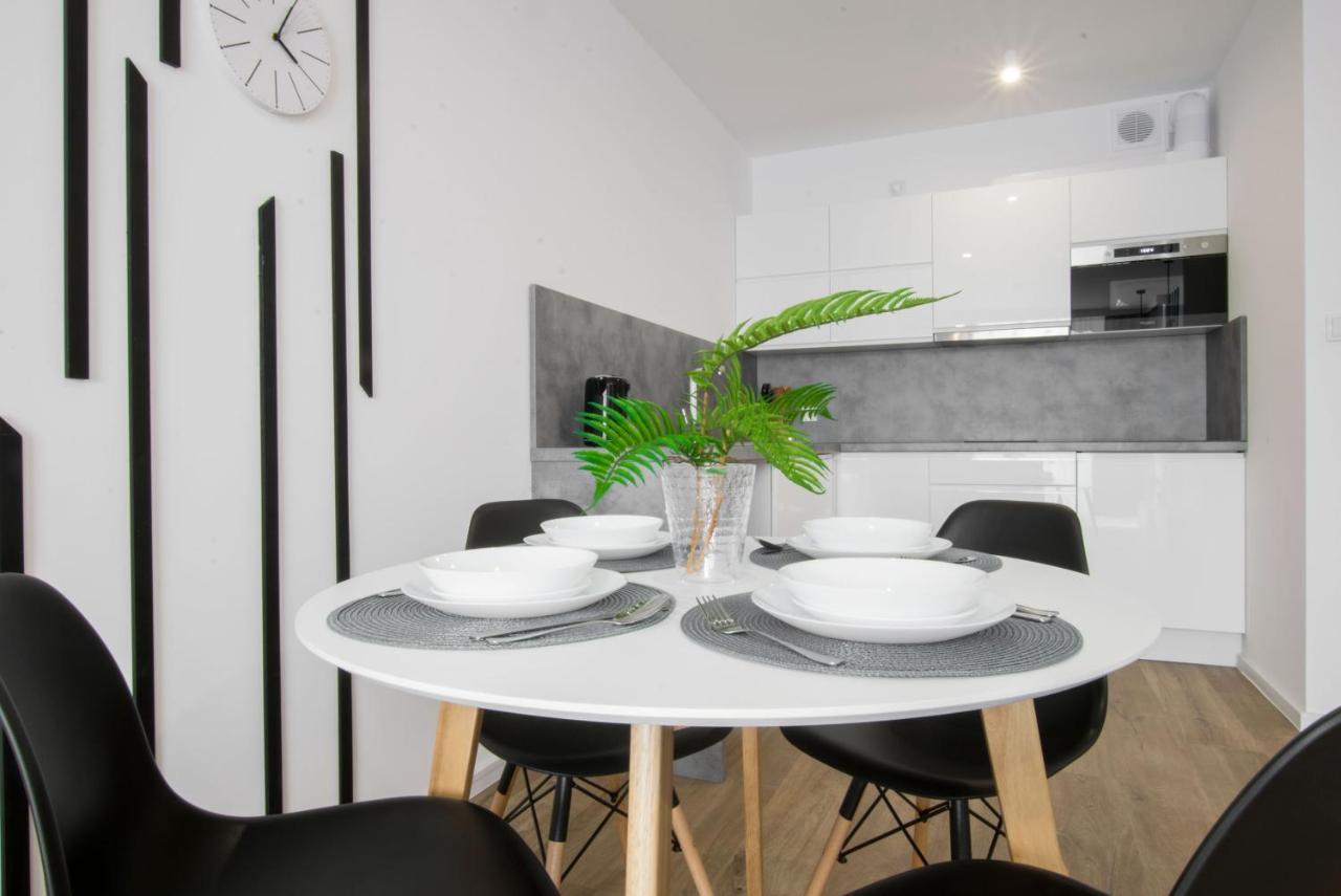 Apartament Perlowa Przystan Kolobrzeg Sienkiewicza Luaran gambar