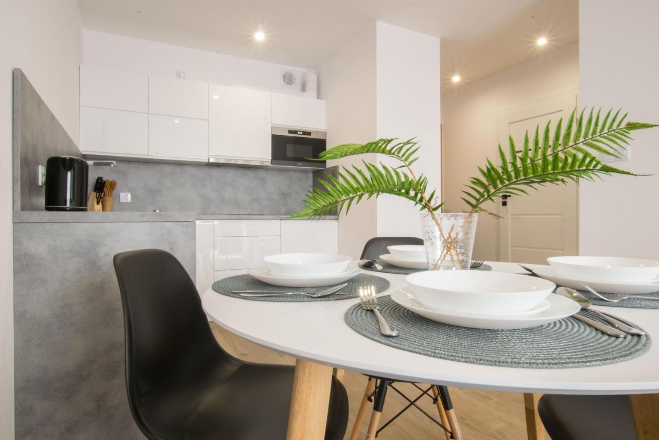 Apartament Perlowa Przystan Kolobrzeg Sienkiewicza Luaran gambar